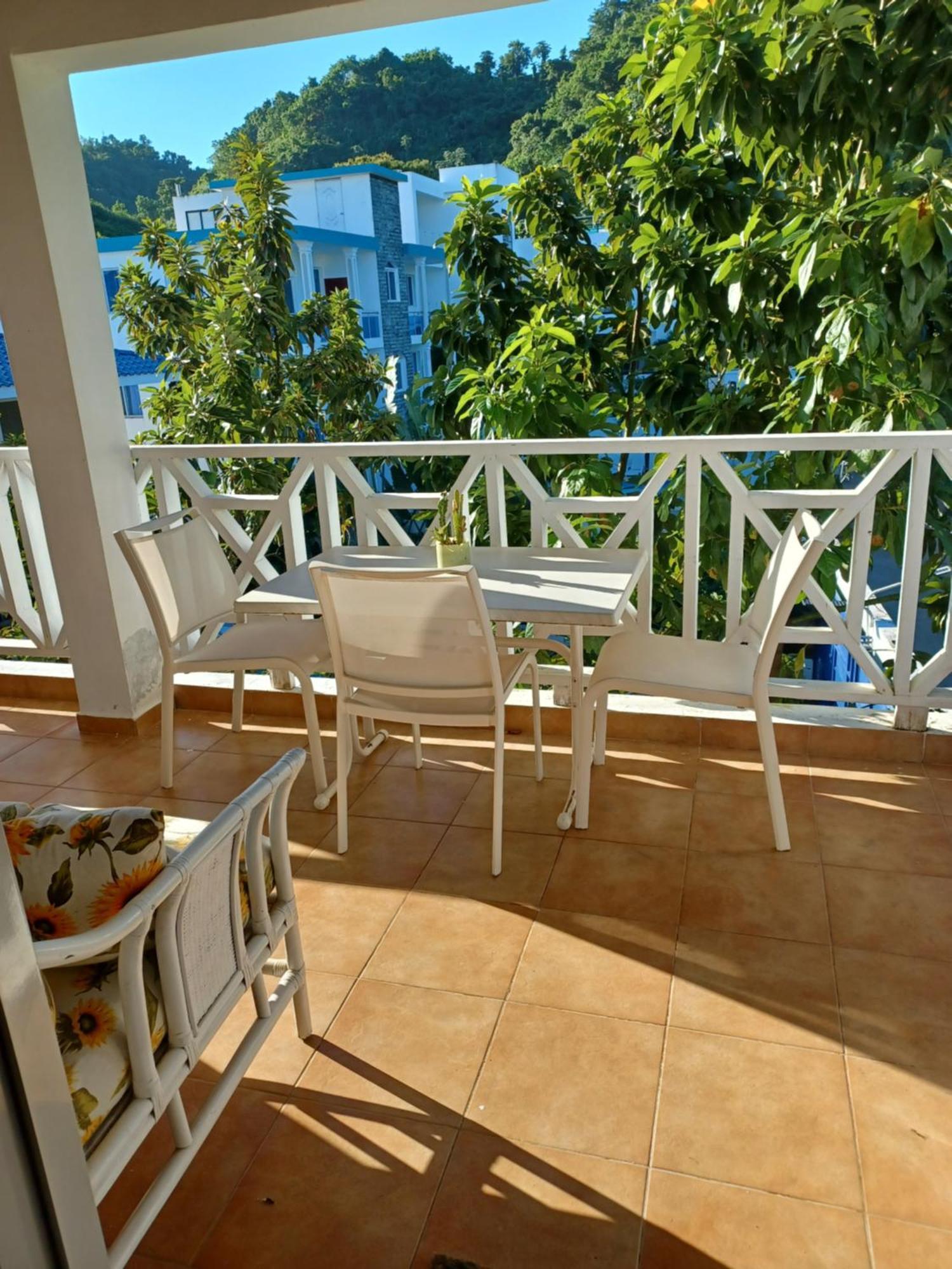 Dona Mayra Aparta Hotel Las Terrenas Habitación foto